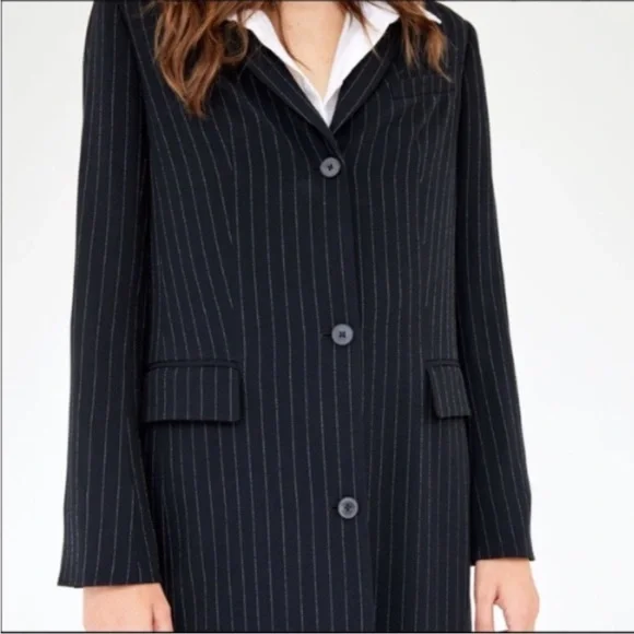 ARITZIA BABATON NAVY PINSTRIPE TRENT LONG JACKET - Picture 2 of 12